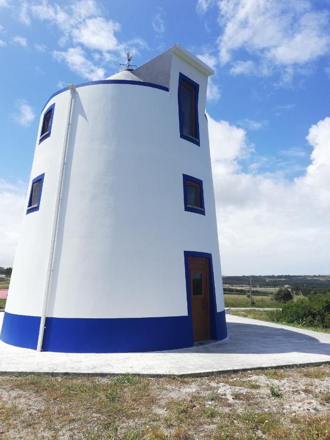 The Windhouse Villa Sao Bartolomeu dos Galegos e Moledo Exterior photo